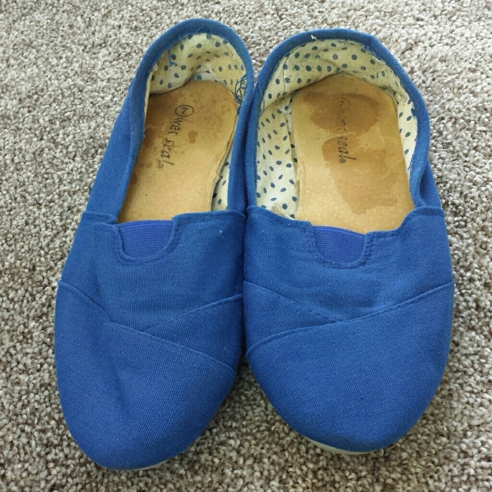 Wet Seal Zen Slip On, blue canvas flat, size 7